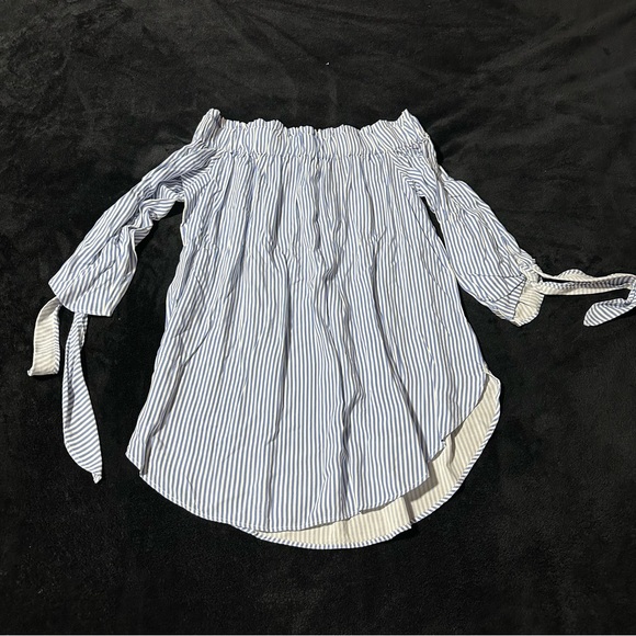 H&M Blue and White Striped Blouse - Picture 9 of 10